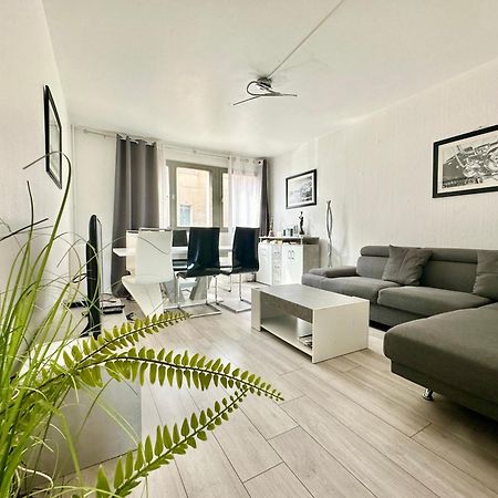 Le Montjovis, Spacieux Et Lumineux Avec Garage リモージュ エクステリア 写真